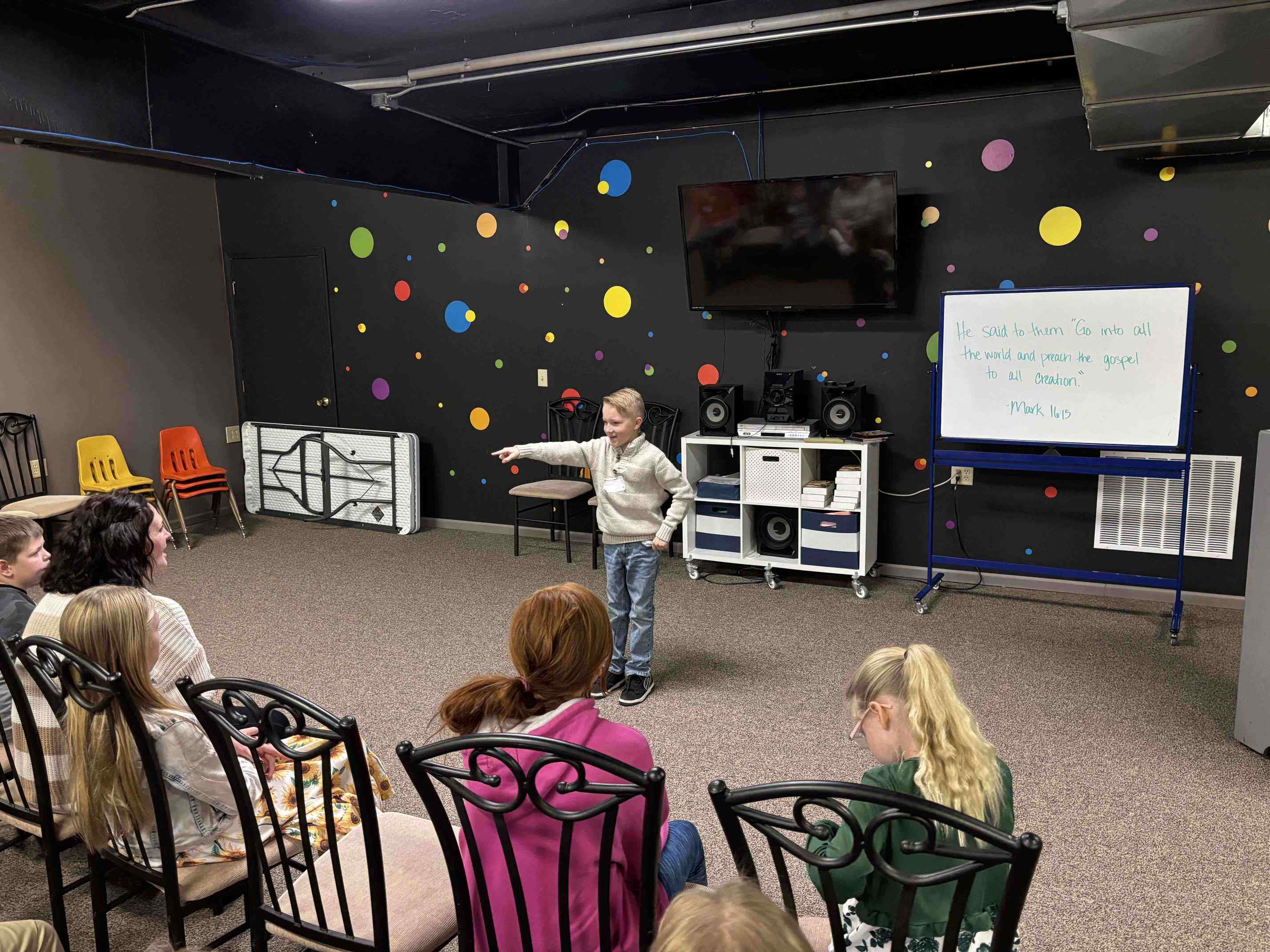 Children&#039;s Church Pictures