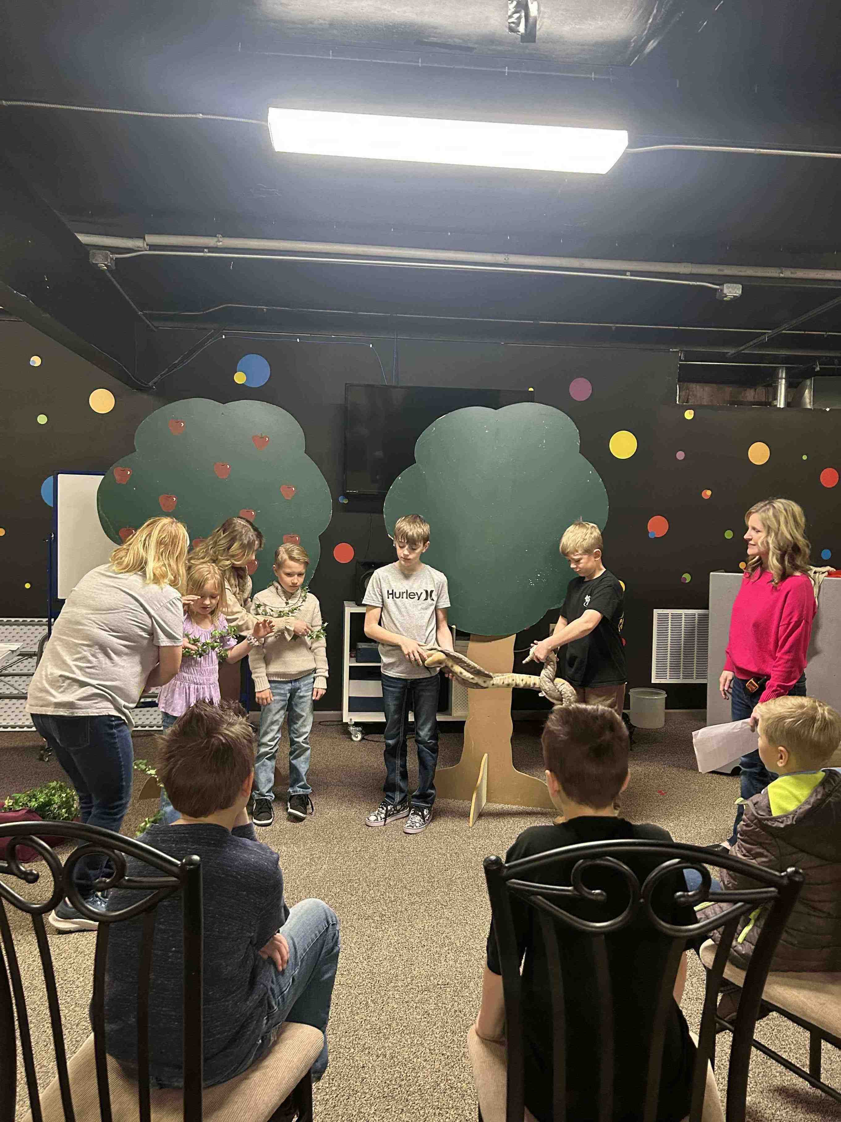 Children&#039;s Church Pictures