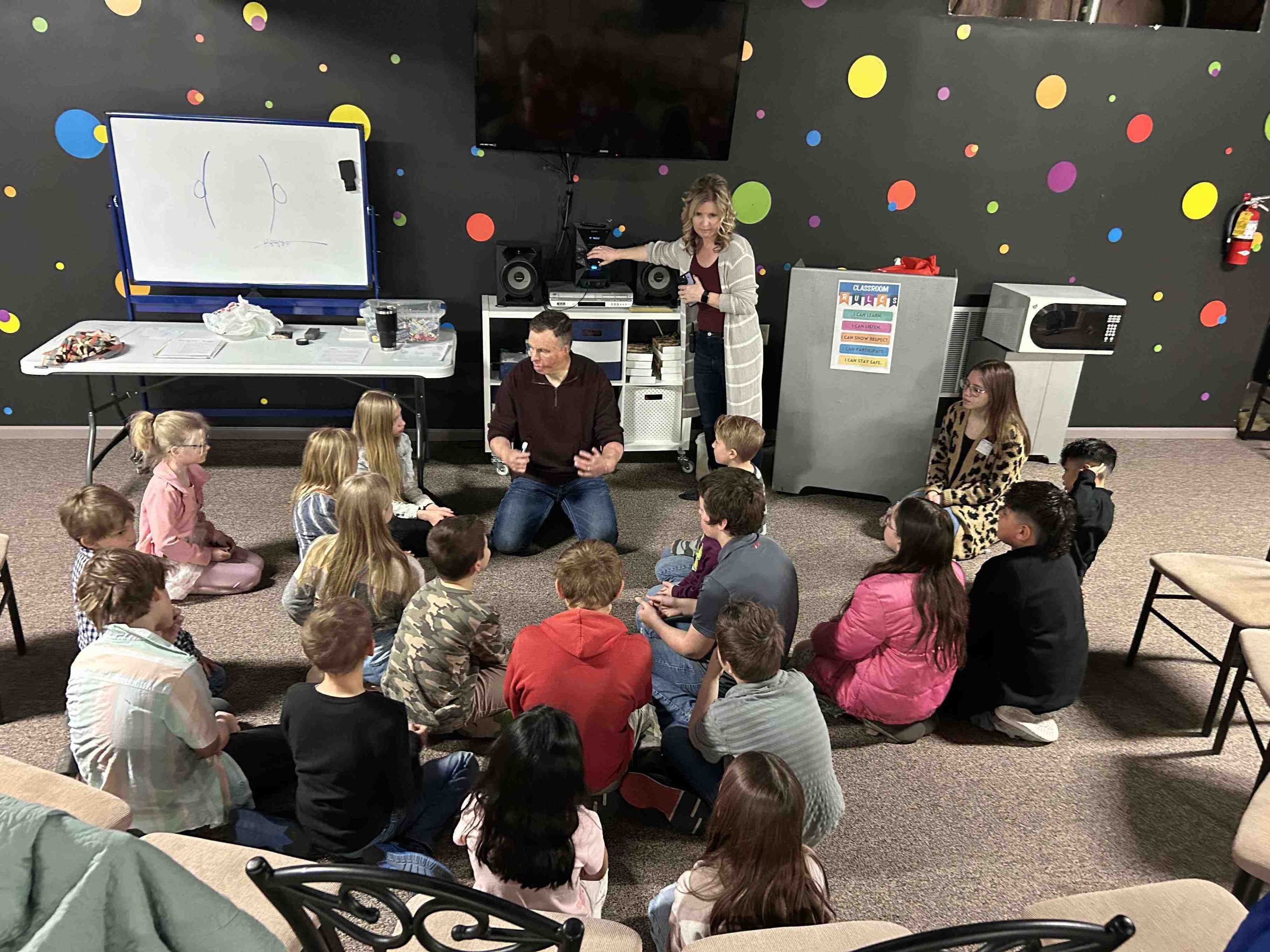 Children&#039;s Church Pictures